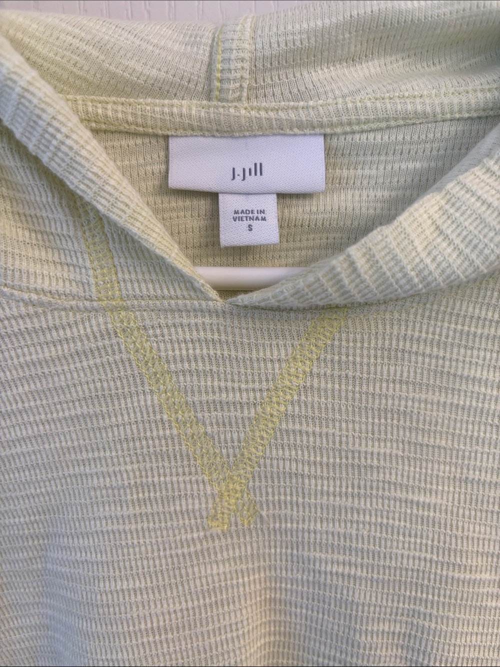 Sweater Subcategory Identification - Picture 2 of 3